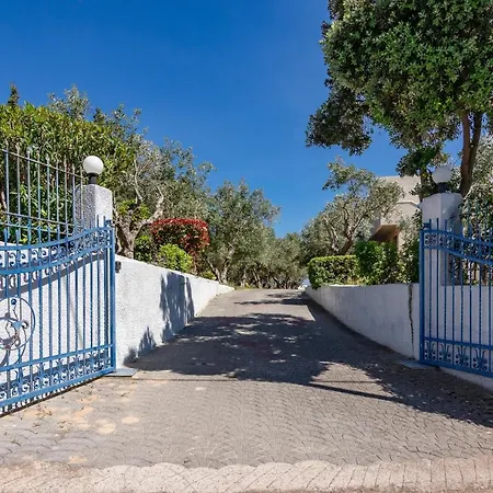 Astra - Beachfront Retreats * Koróni