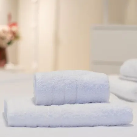 Astra - Beachfront Retreats