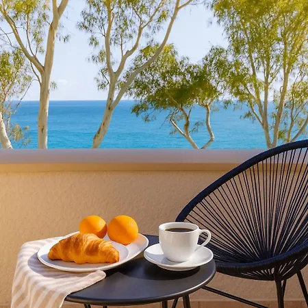 Astra - Beachfront Retreats Koróni