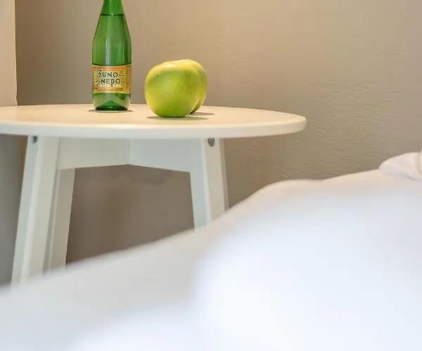 Lägenhet Astra - Beachfront Retreats