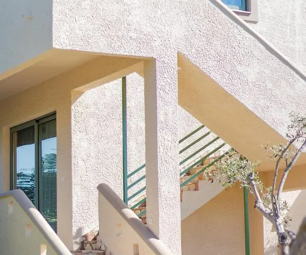 Astra - Beachfront Retreats Apartamento *