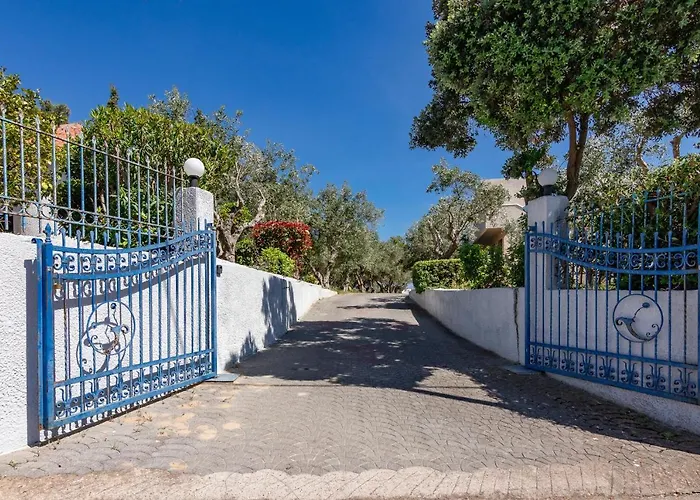 Astra - Beachfront Retreats * Koroni (Messinia)