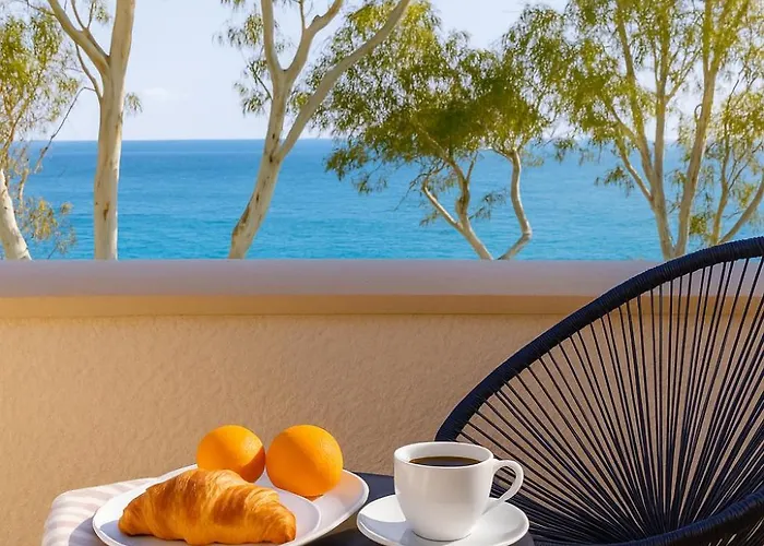 Astra - Beachfront Retreats Koróni